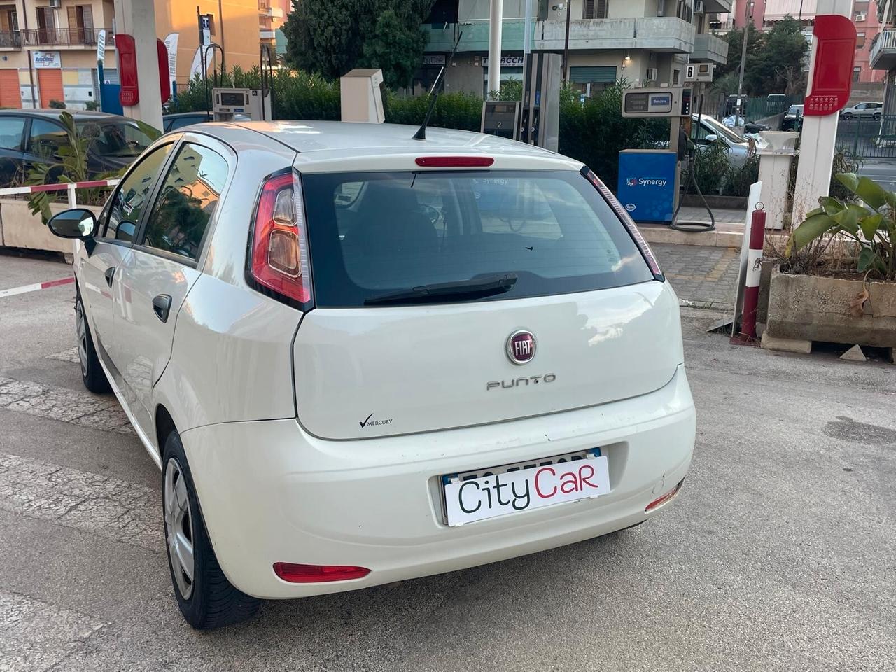 Fiat Punto 1.4 8V 5 porte Natural Power Easy