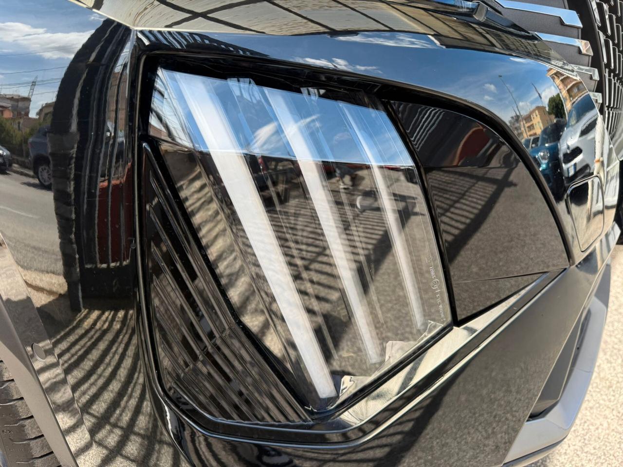 Peugeot 2008 PureTech 100 S&S Allure