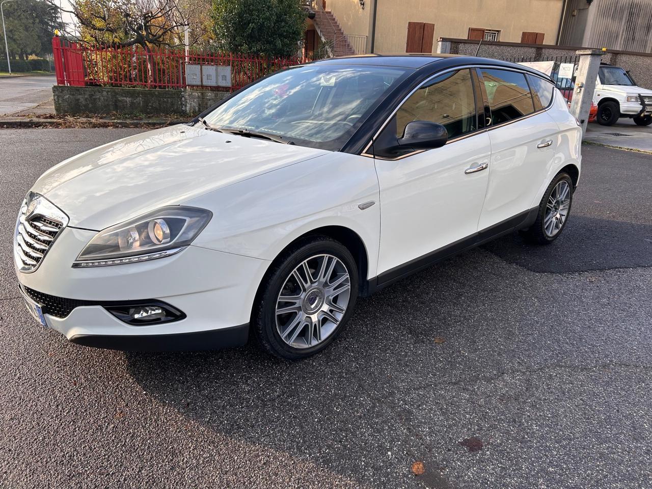 Lancia Delta 1600 cc multijet 16v automatica