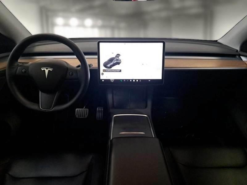 TESLA MODEL Y 75 KWH PERFORMANCE DUAL MOTOR 4WD AUT SUV