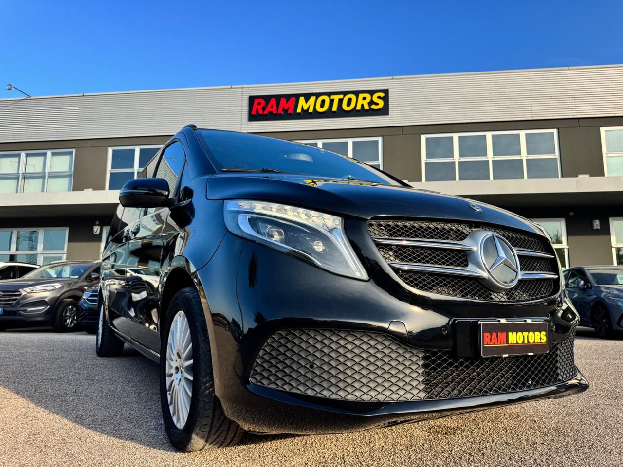 Mercedes-benz V 220 d Automatic Premium Extralong