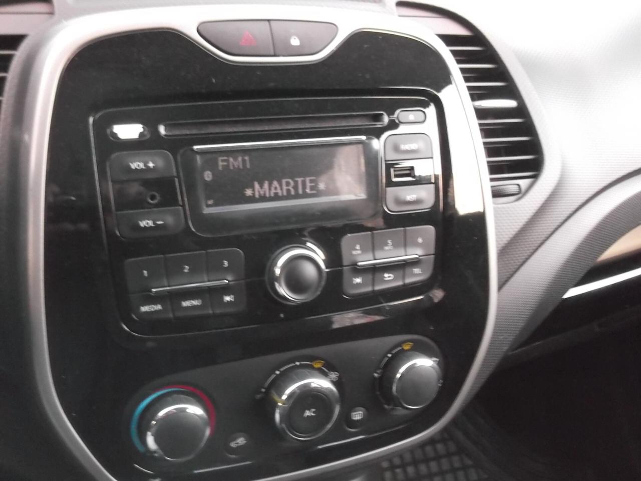 Renault Captur 0.9 TCe 12V 90 CV Start&Stop Live - 26