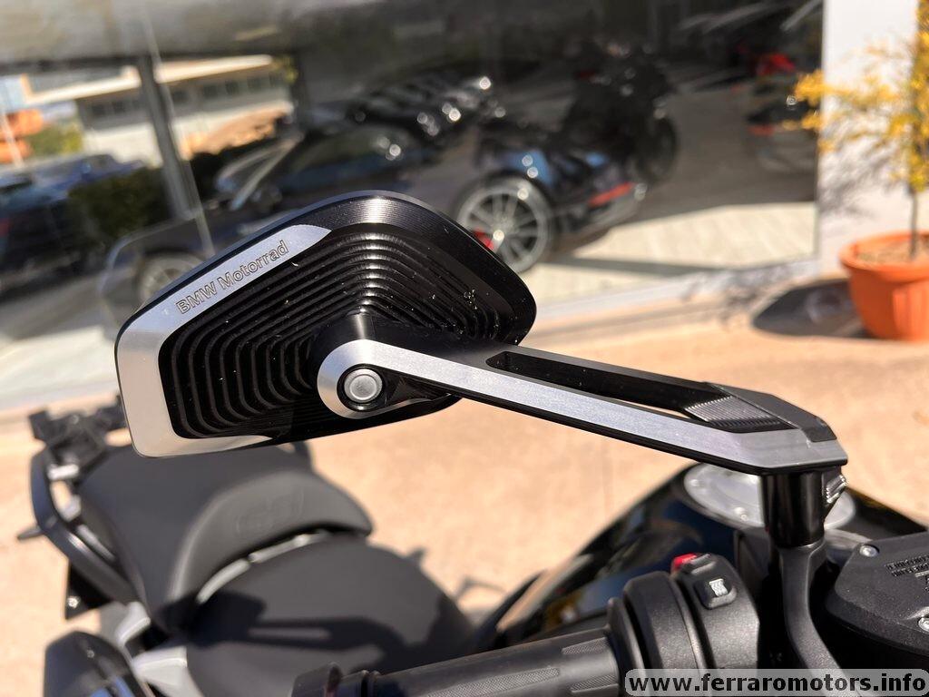 Bmw R 1250 GS triple black solo 2.000 km a 199 euro al mese