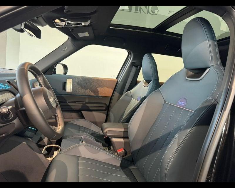 MINI Mini Countryman U25 Mini Countrym.(U25) Mini C Favoured Countryman
