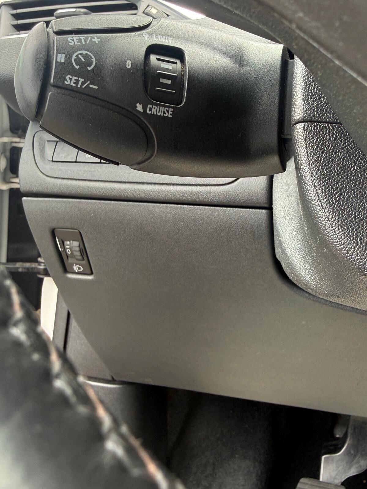 Peugeot 208 1.6 e-HDi 92 CV Stop&Start 3 porte Allure UNICO PROPRIETARIO
