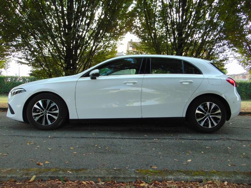MERCEDES Classe A (W177) A 180 Automatic Ad...