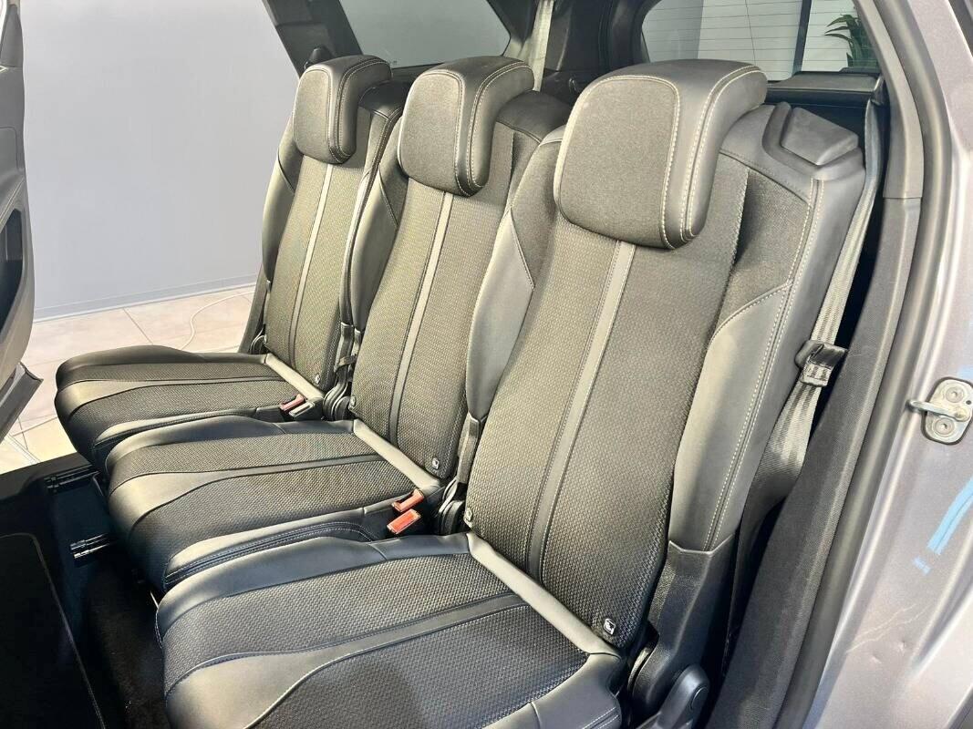 Peugeot 5008 BlueHDi 130 S&S EAT8 GT