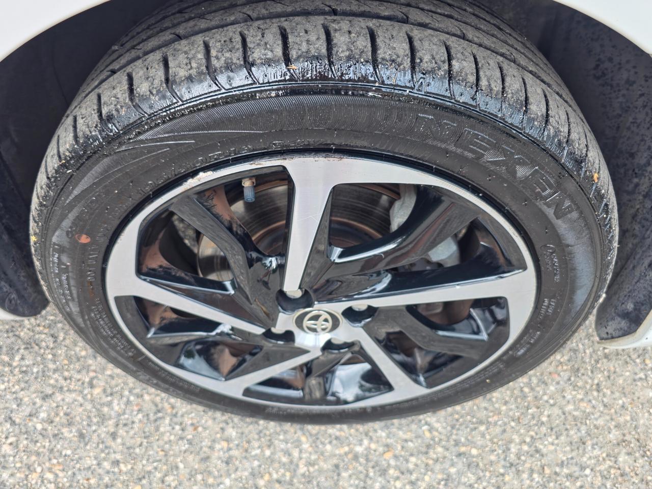 Toyota Yaris 1.5 Hybrid 5 porte GR-S E6 Automatico NEO 2019