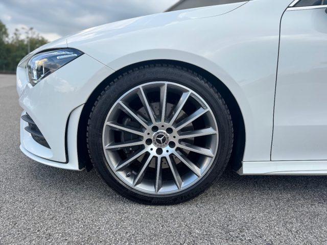 MERCEDES-BENZ CLA 220 d AUT. SHOOTING BRAKE PREMIUM *BICOLOR*TETTO*UNIPR