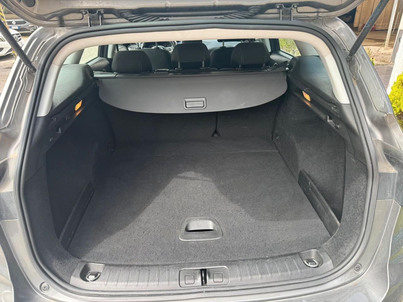 Fiat Tipo 1.6 Mjt S&S SW Lounge