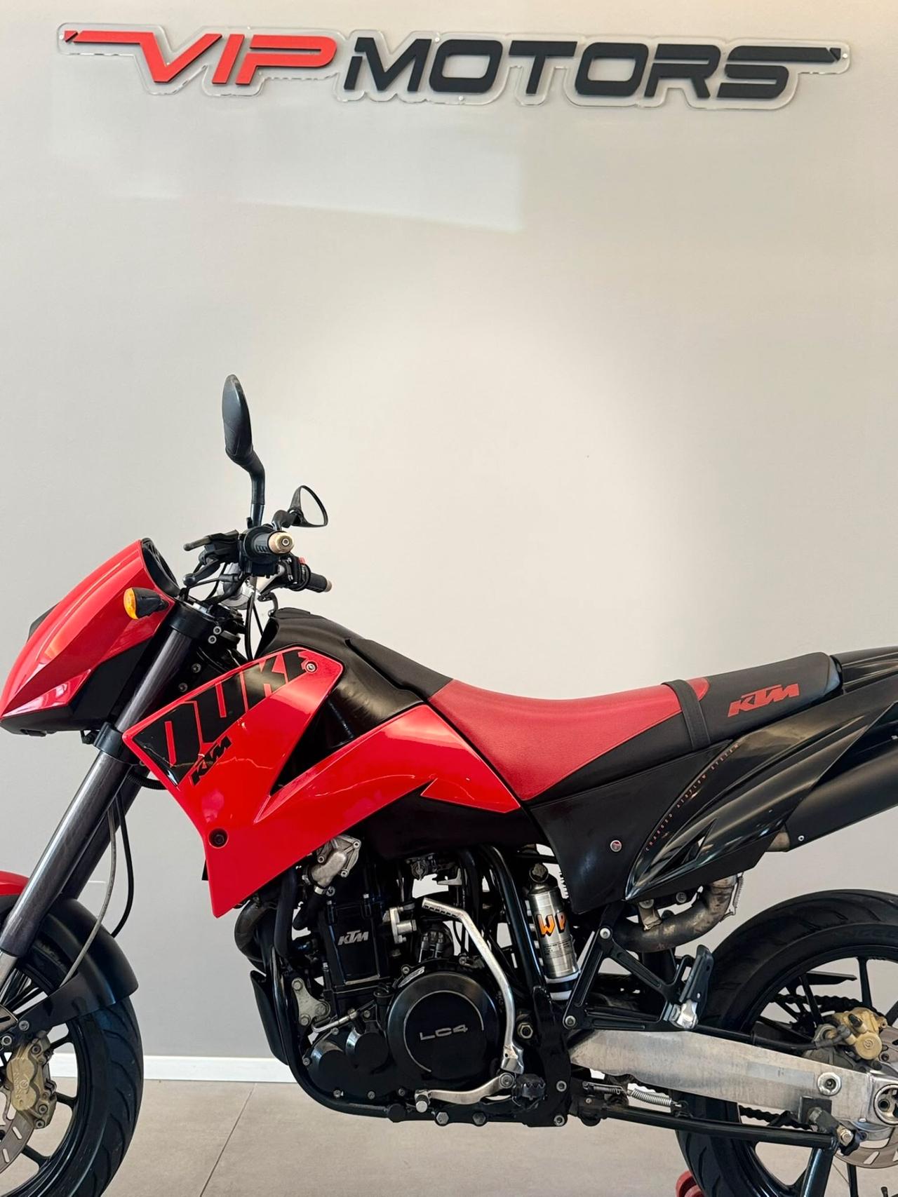 KTM DUKE 620 MOTARD PARI AL NUOVO ISCRITTA ASI UNICO PROPRIETARIO