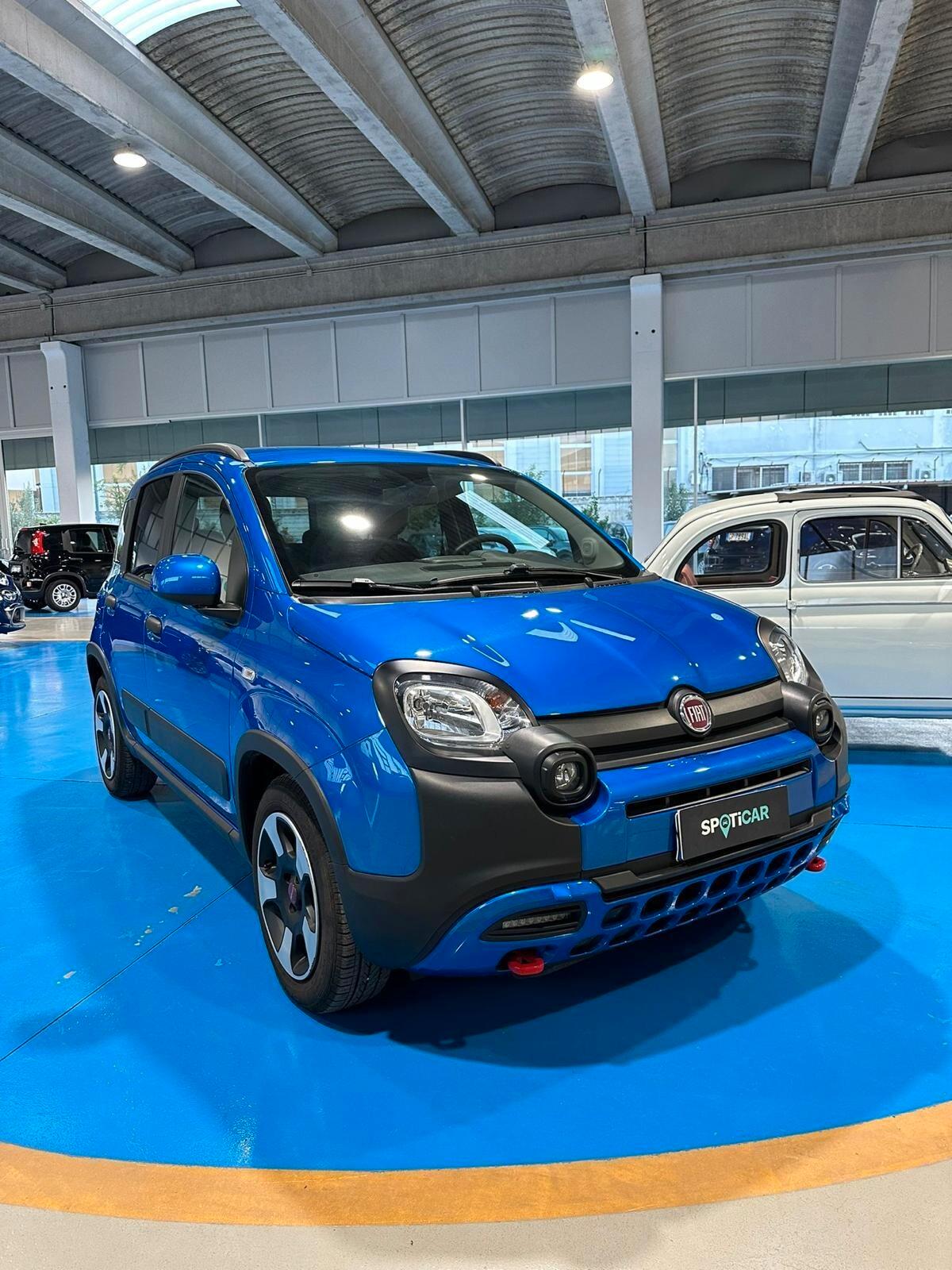 Fiat Panda 1.0 FireFly S&S Hybrid cross