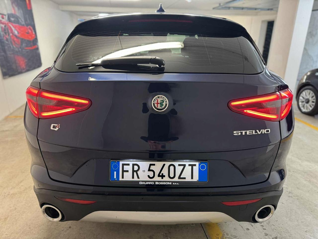 Stelvio 2.2 Turbodiesel 210 CV AT8 Q4 Super