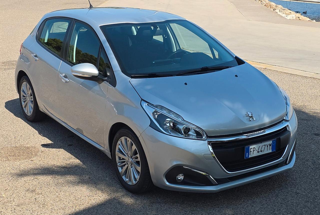 Peugeot 208 1.6 Bluehdi 75 cv 2018 Uniproprietaria