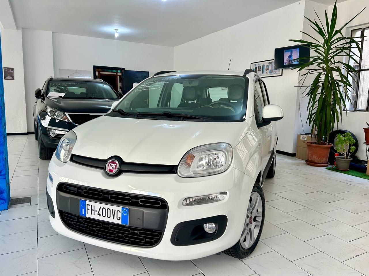 Fiat Panda 1.2 Lounge PARI AL NUOVO