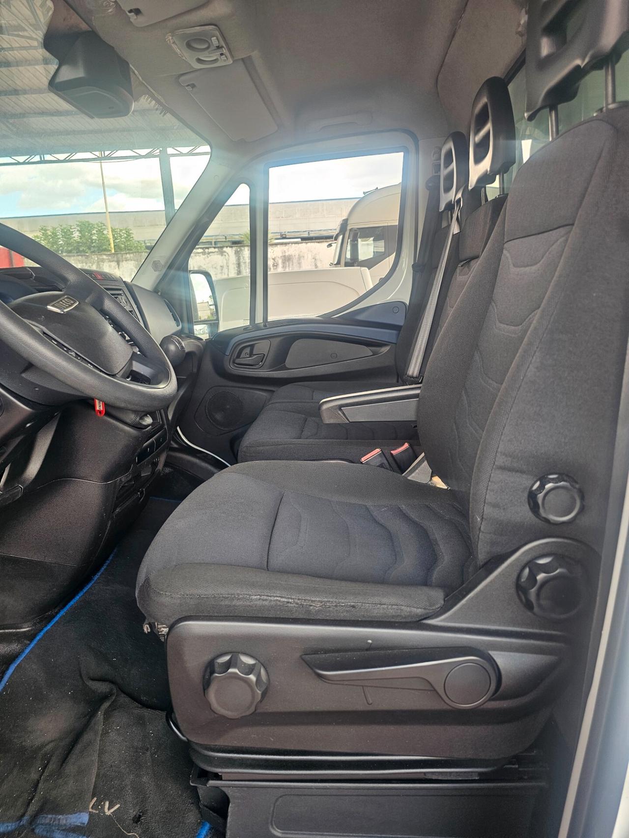 Iveco 35 c 14 Furgone con Sponda