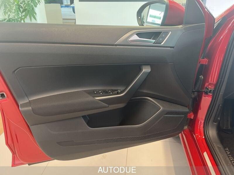 Volkswagen Taigo 1.0 TSI 110CV R-LINE DSG