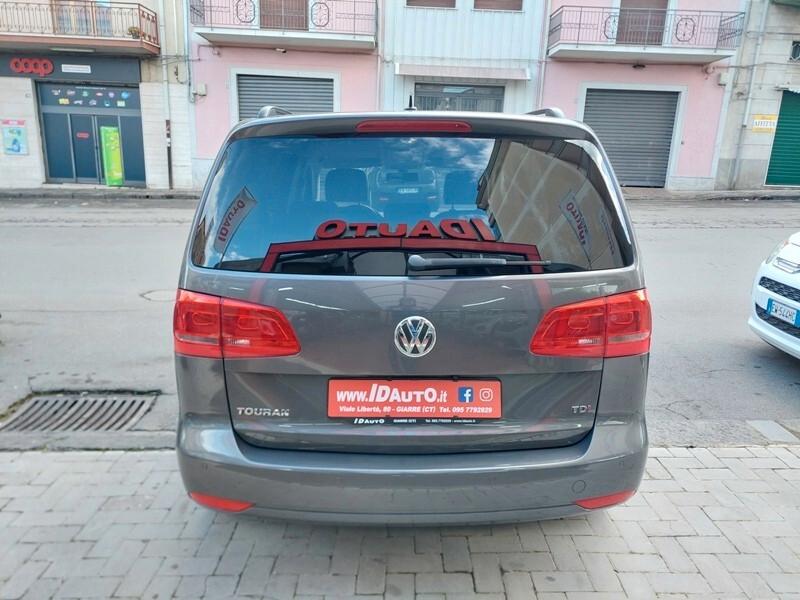Volkswagen Touran Business 1.6 TDI DSG Comfortline