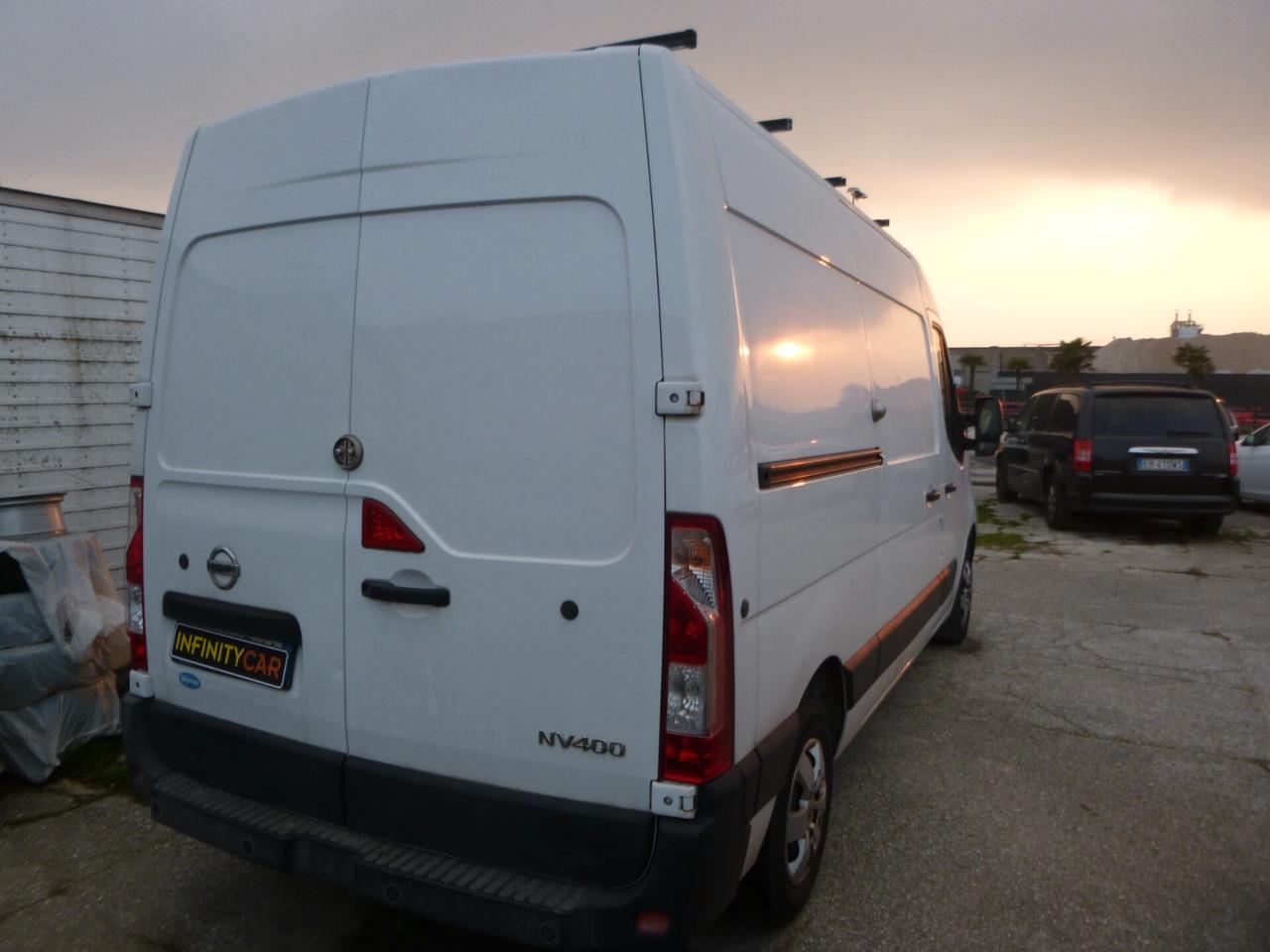 Nissan NV400 35 2.3 dCi PM-TA Furgone