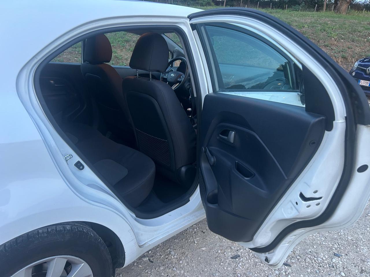 Kia Rio 1.2 CVVT 5p. ECO GPL Cool neopatentati