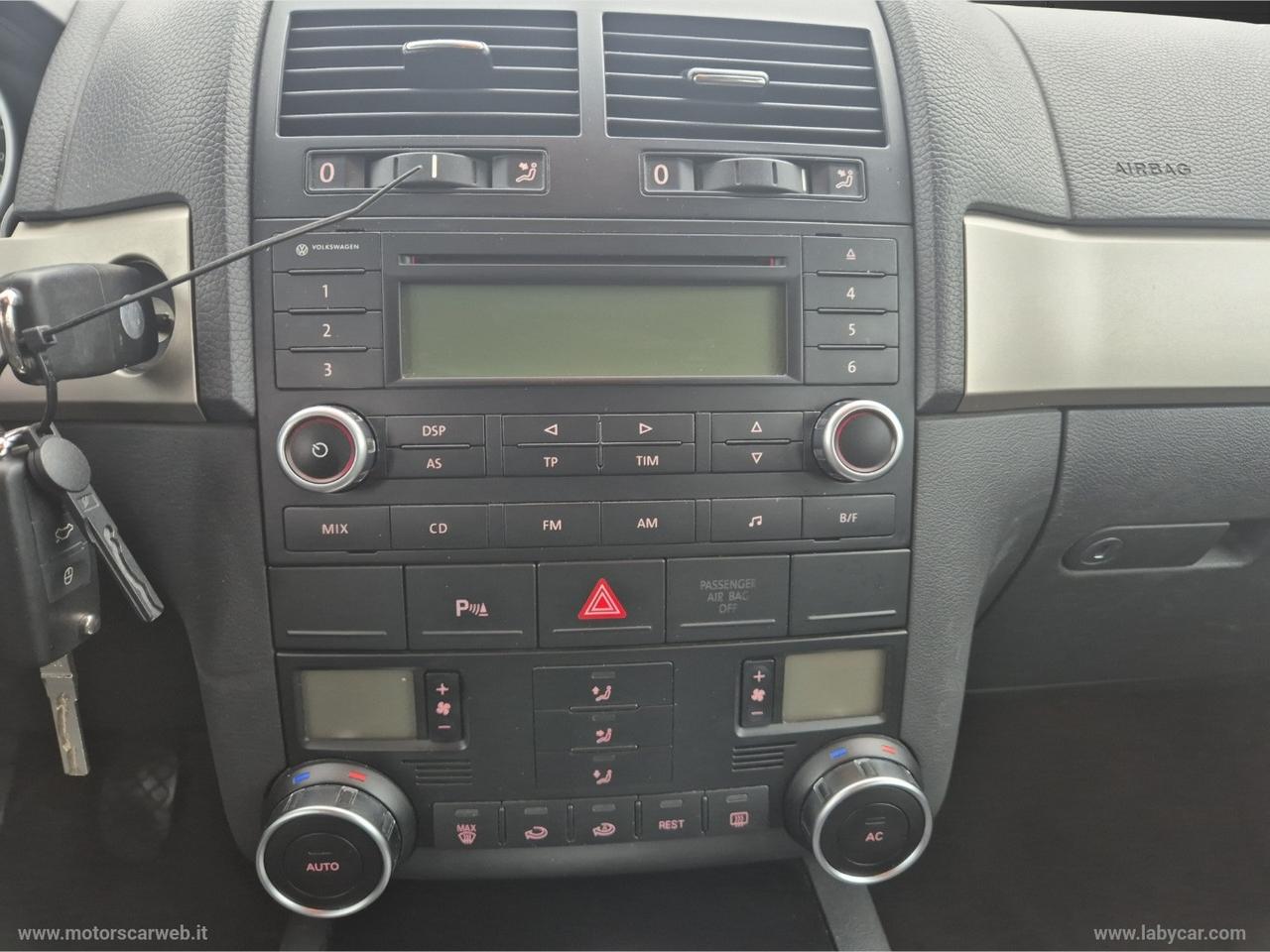 VOLKSWAGEN Touareg 2.5 R5 TDI DPF Exclusive