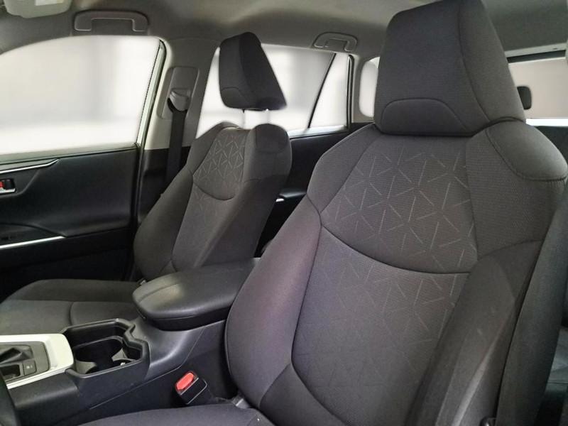 TOYOTA RAV 4 2.5 HV 178cv E-CVT Business 2WD