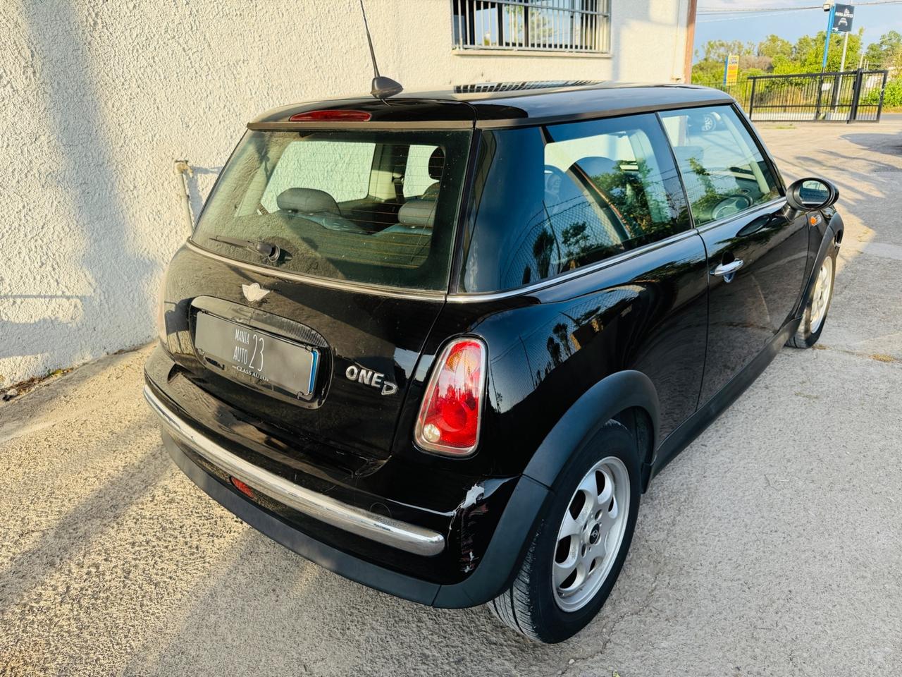 Mini Mini 1.4 tdi One D de luxe*75 CV*NEOPATENTATI*