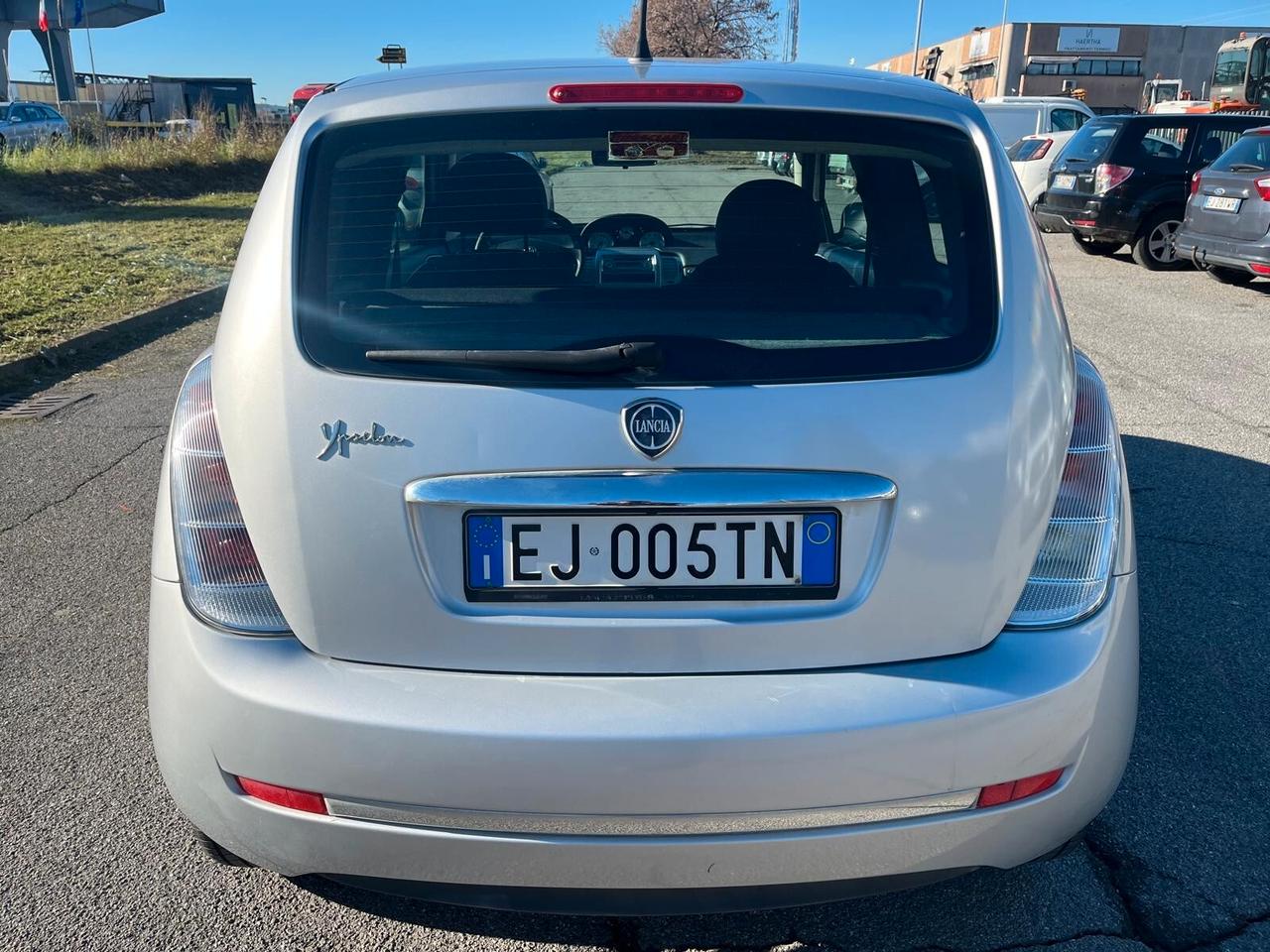 Lancia Ypsilon 1.2 69 CV