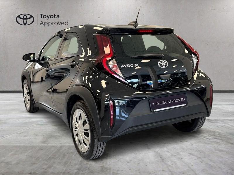 Toyota Aygo X 1.0B (72 CV) Active S-CVT