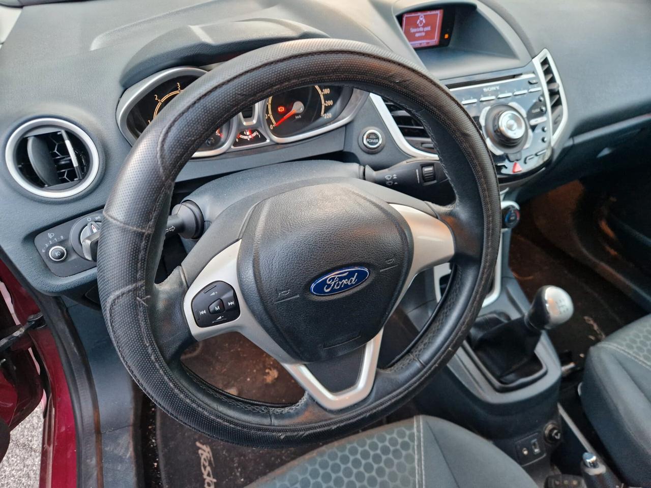 Ford Fiesta 1.4 TDCi 70cv 5 porte