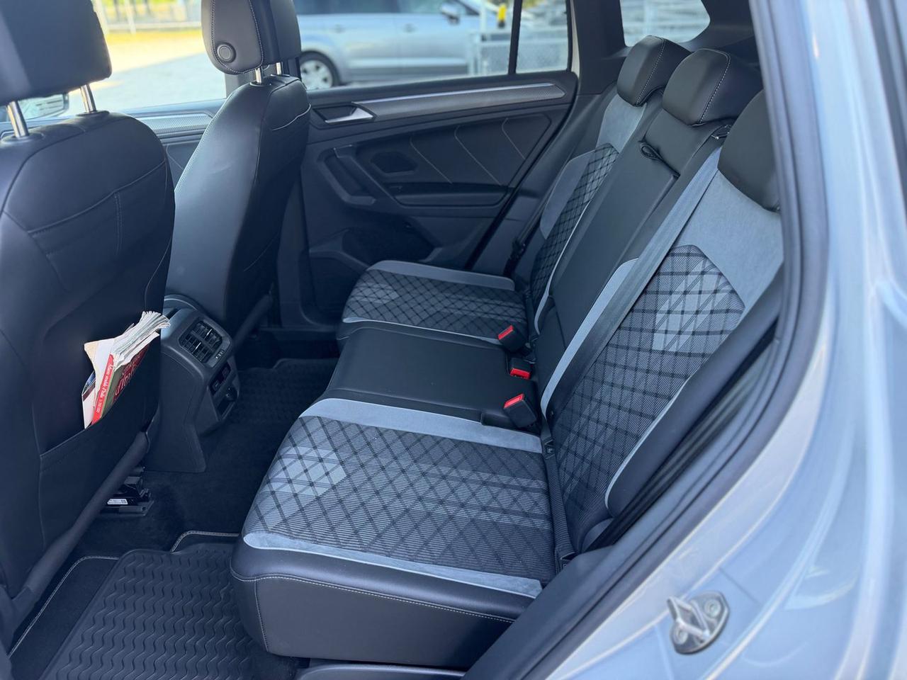 Volkswagen Tiguan R Line 2.0 TDI #11366