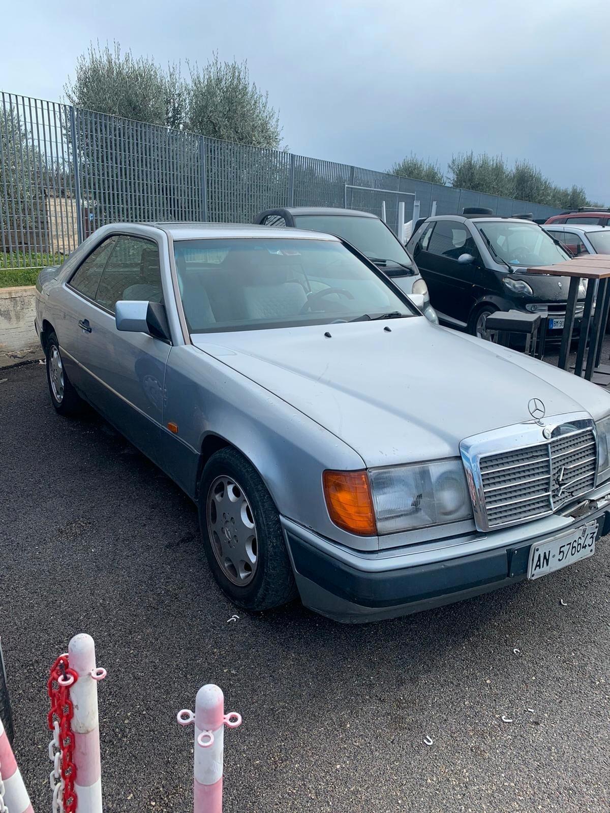 Mercedes-benz 200 CE 2.0