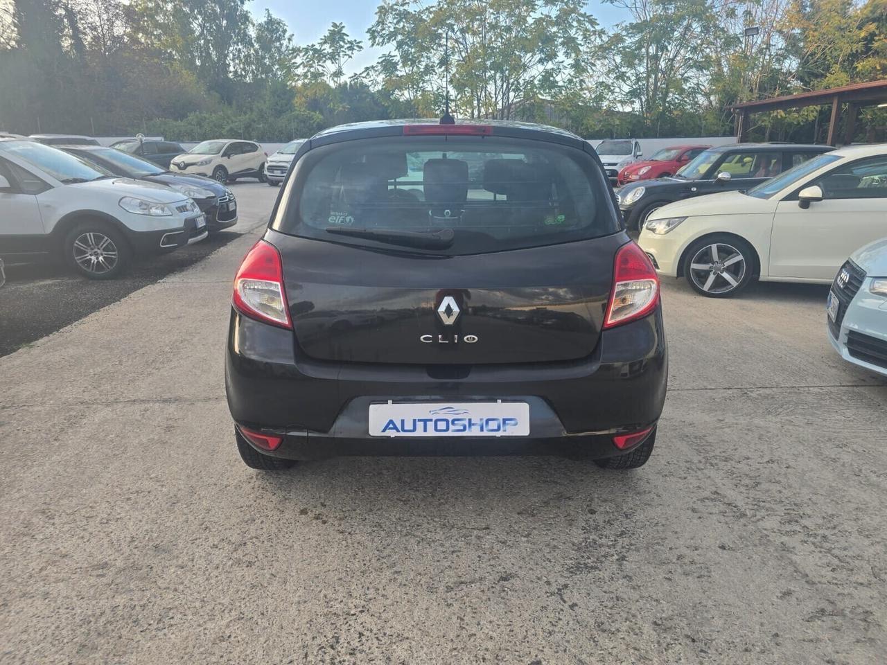 Renault Clio 1.2 16V 5 porte Luxe