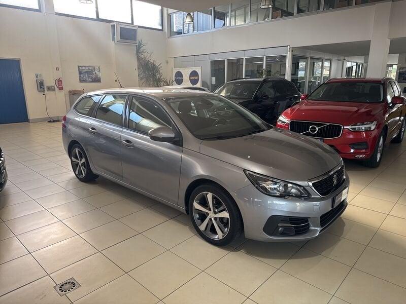 Peugeot 308 BlueHDi 130 S&S SW Allure