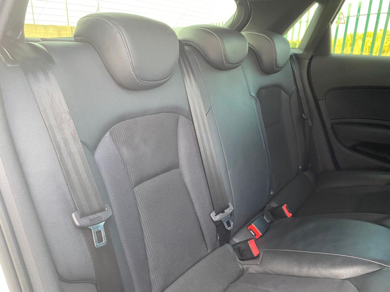 Audi A1 1.6 TDI S tronic S line edition