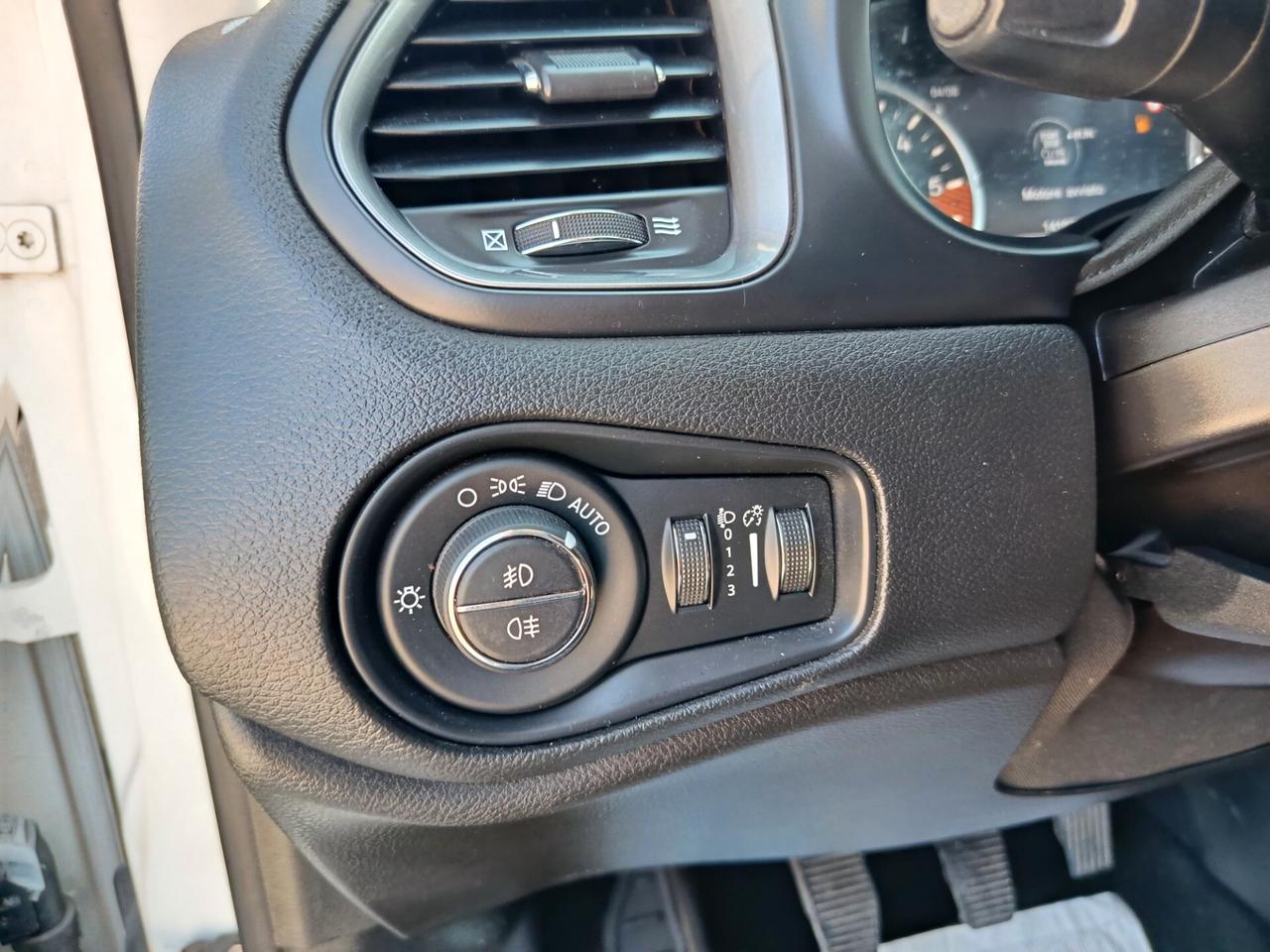 Jeep Renegade 1.6 Mjt 120 CV Limited Full Led