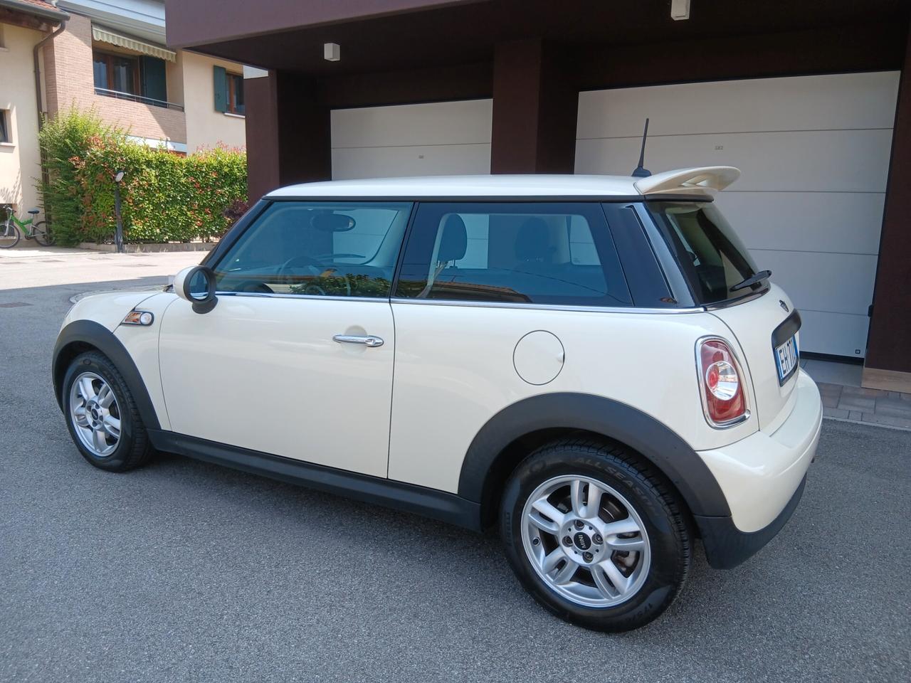 Mini Mini 1.6 16V One adatta per neo patentati