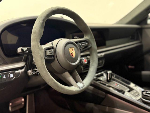 PORSCHE 911 Carrera 992.2 4 GTS Coupè