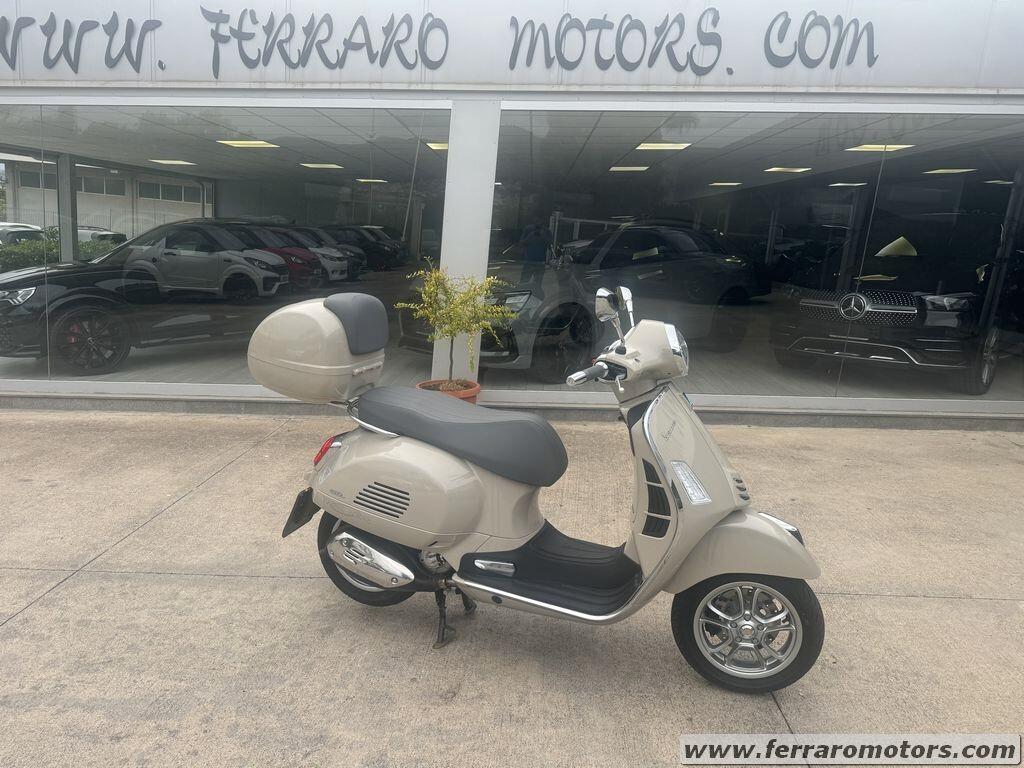 PIAGGIO VESPA 300 GTS KM0 TUA A SOLI 74 EURO AL MESE