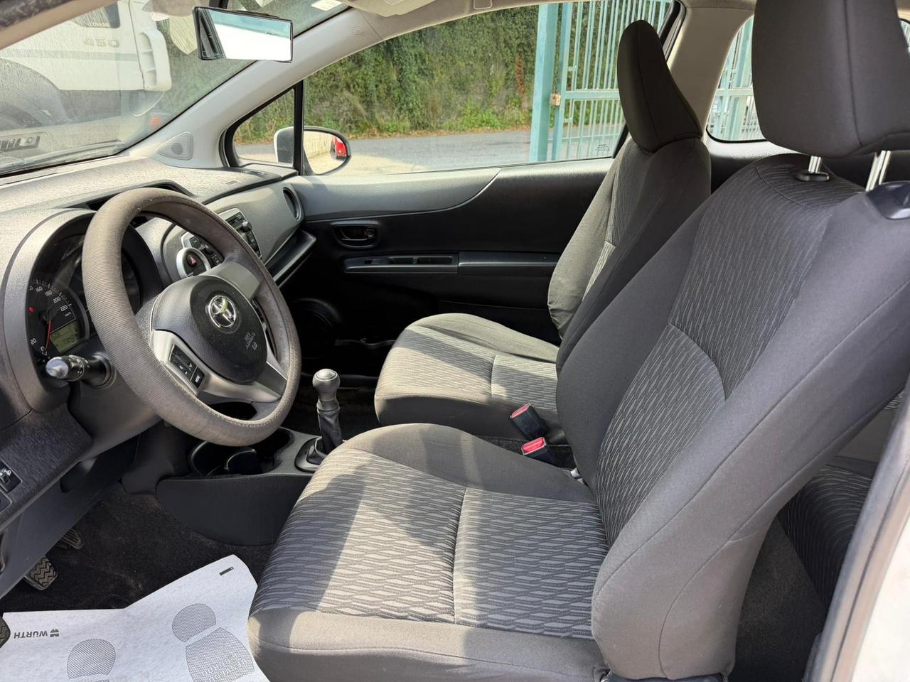 Toyota Yaris 1.3 3 porte Active