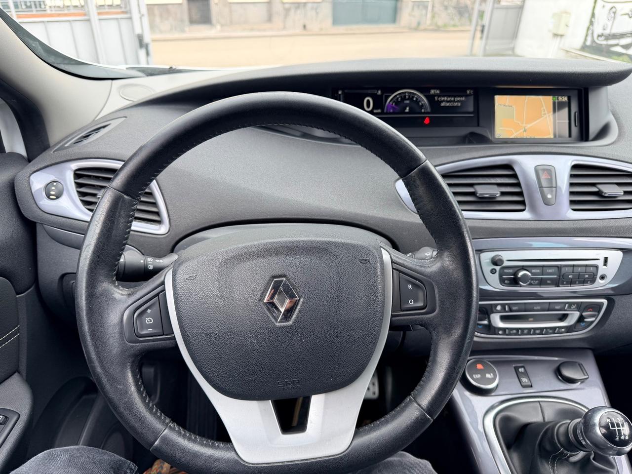 Renault Scénic XMod Cross 1.5 dCi FULL