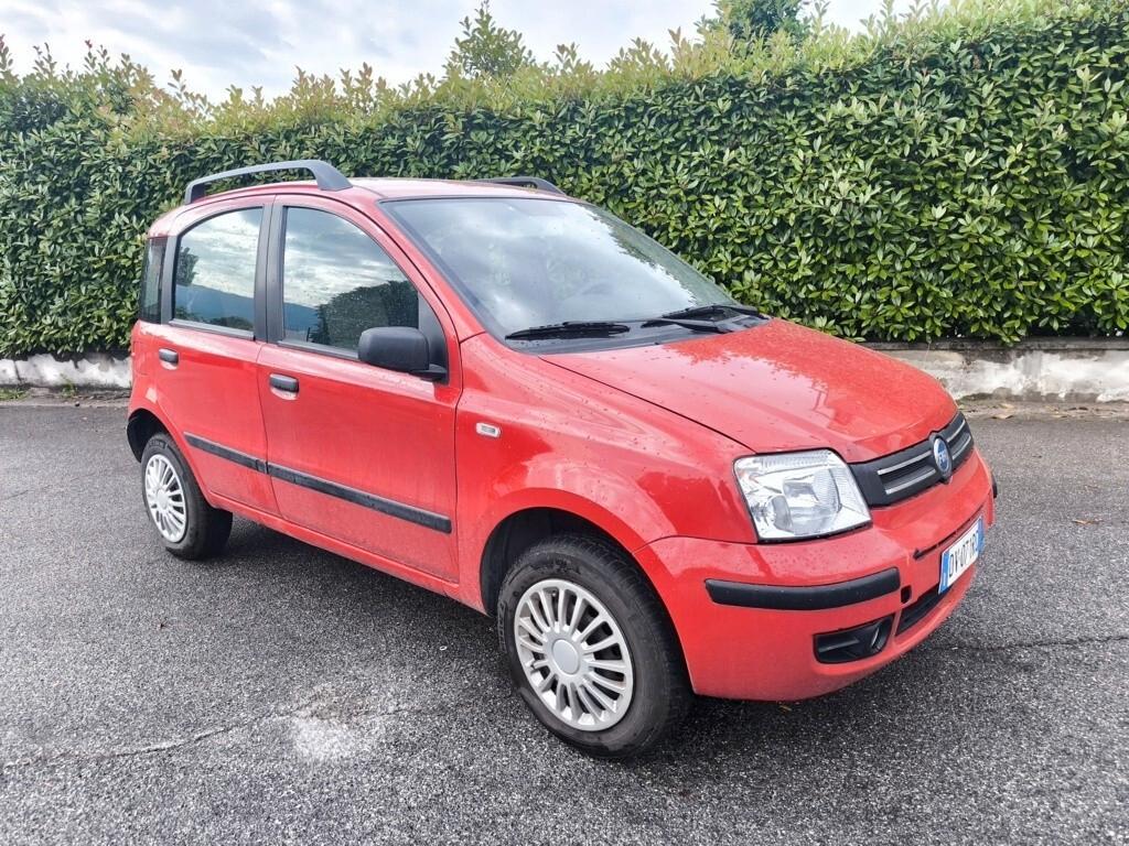 FIAT PANDA 1,2 BENZINA/METANO- OK NEOPATENTATI