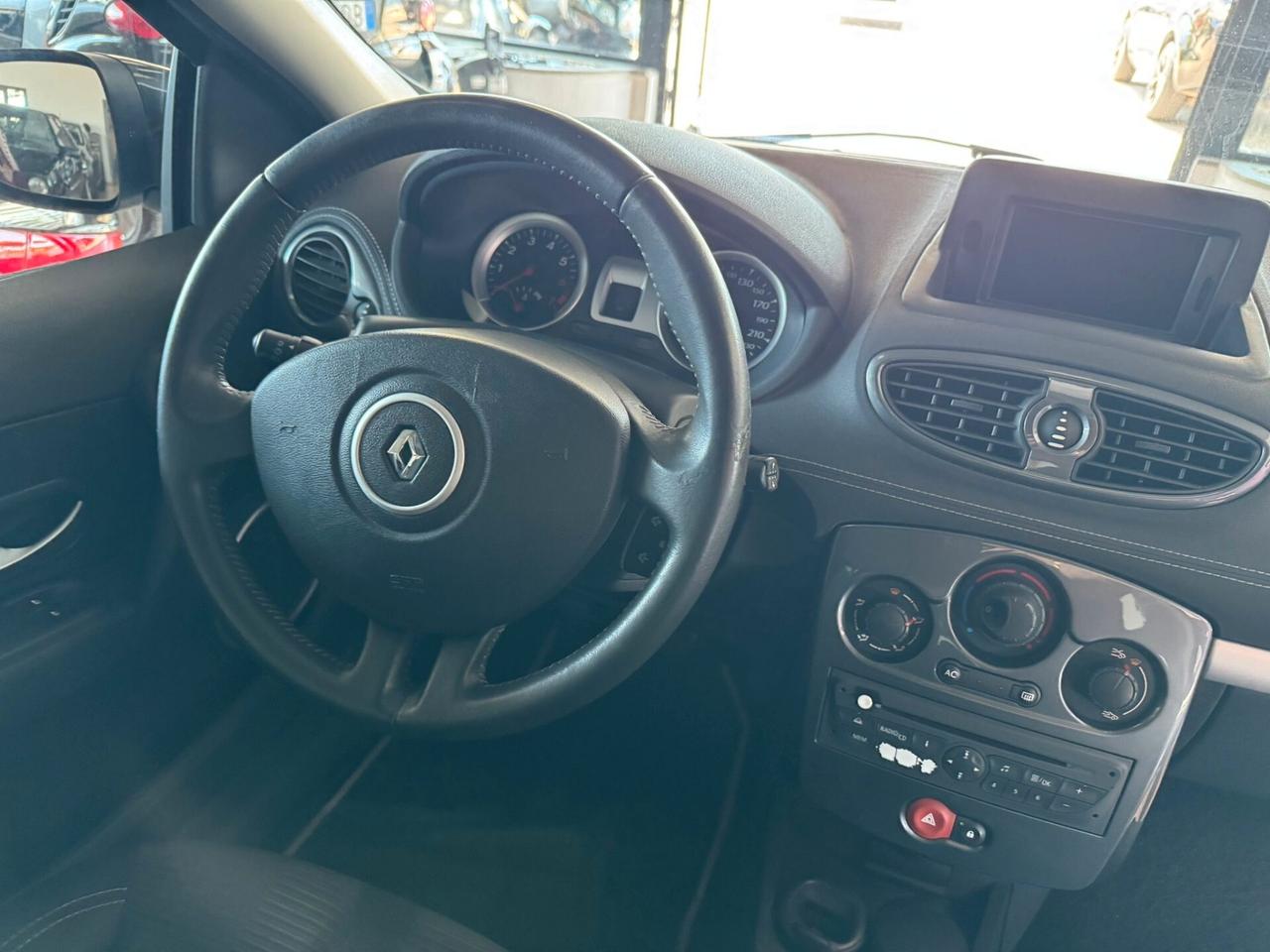 Renault Clio 1.2 16V 5 porte NEOPATENTATI