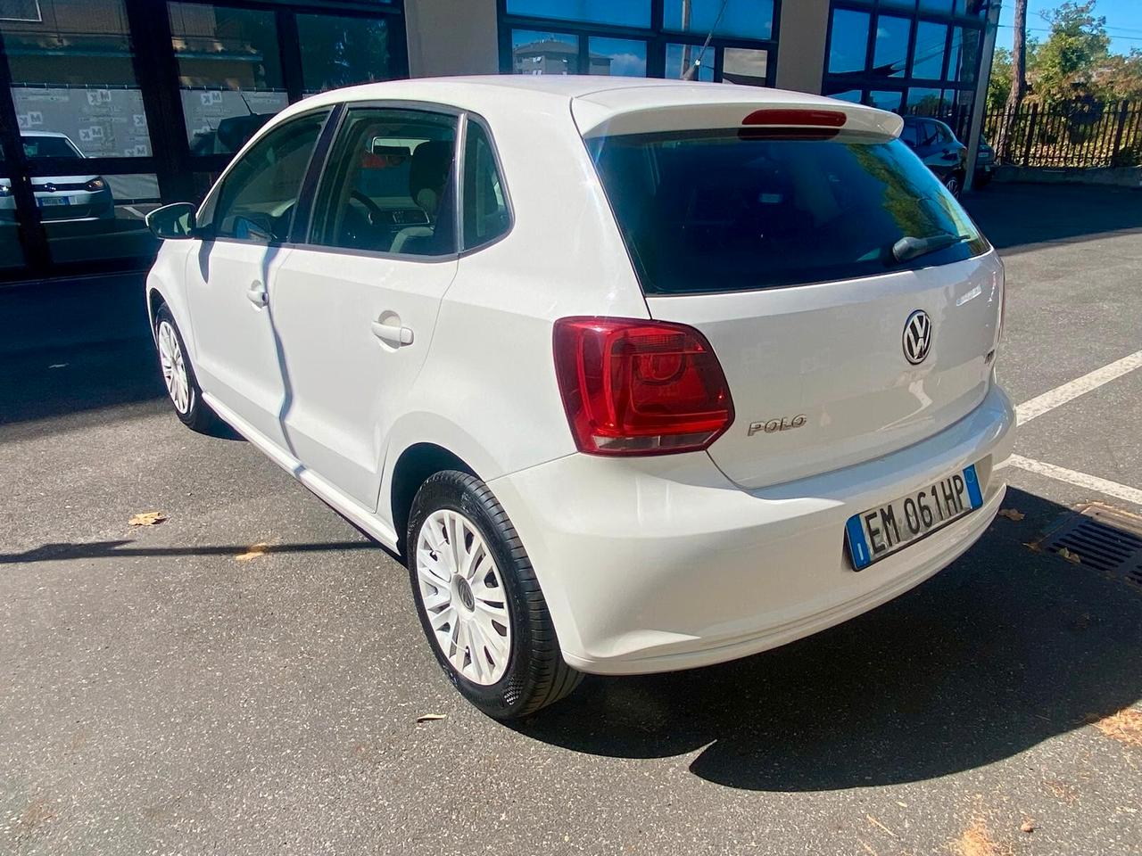 Volkswagen Polo 5p 1.2 tdi COMPLETAMENTE TAGLIANDATA -GARANZIA -NEO PATENTATI