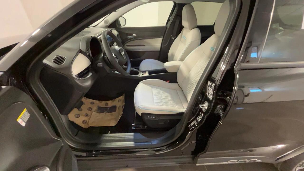 Fiat 600 Hybrid 110 CV DCT MHEV La Prima