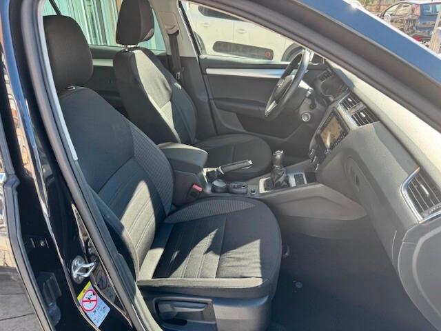 Skoda Octavia 1.6 TDI CR 115 CV Wagon Executive