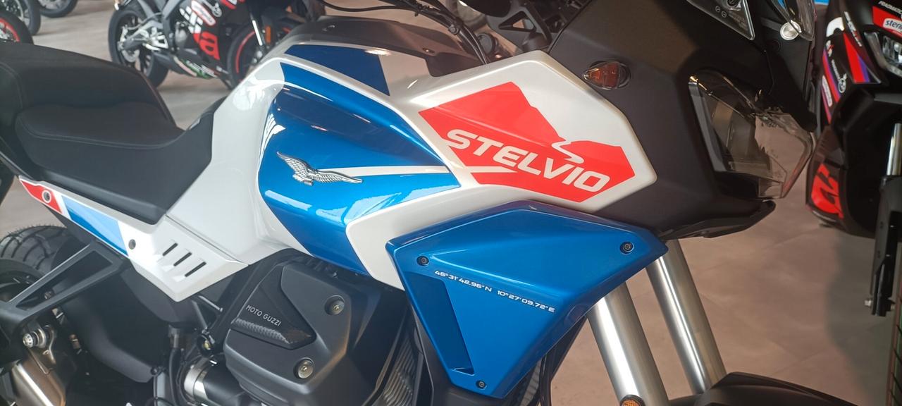 Moto Guzzi Stelvio Duecento Tributo