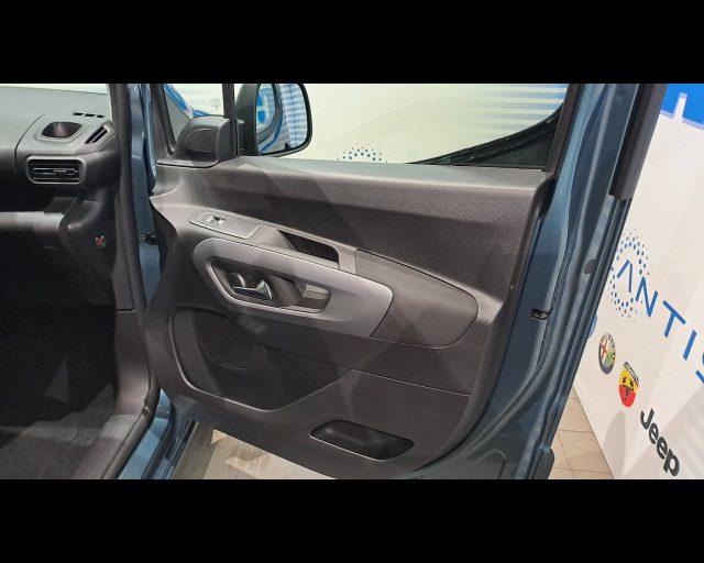 FIAT Doblo Passo Lungo 1.5 d 130cv auto