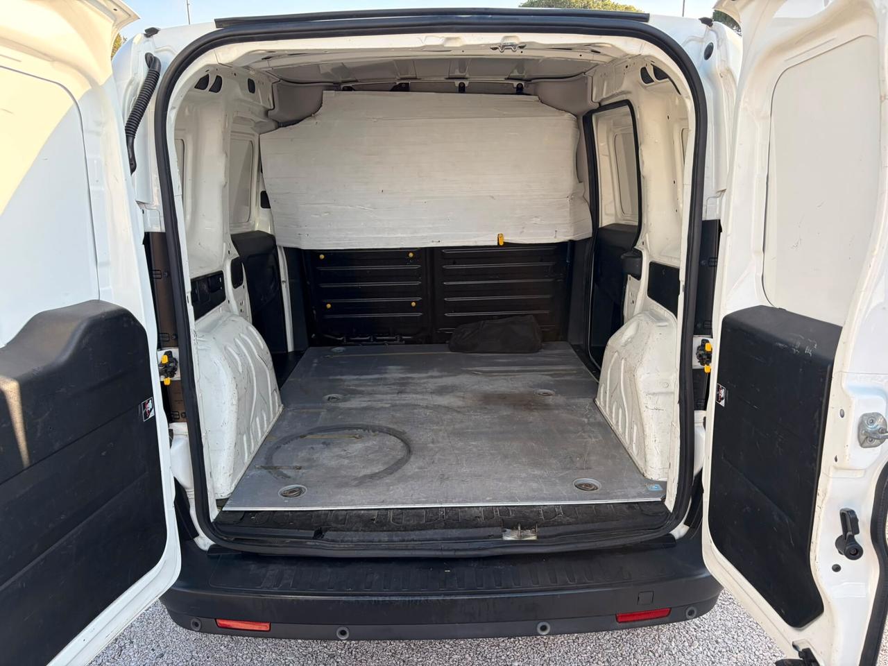 FIAT DOBLO 1.4METANO 120CV 3POSTI E6B 2018 no.iva