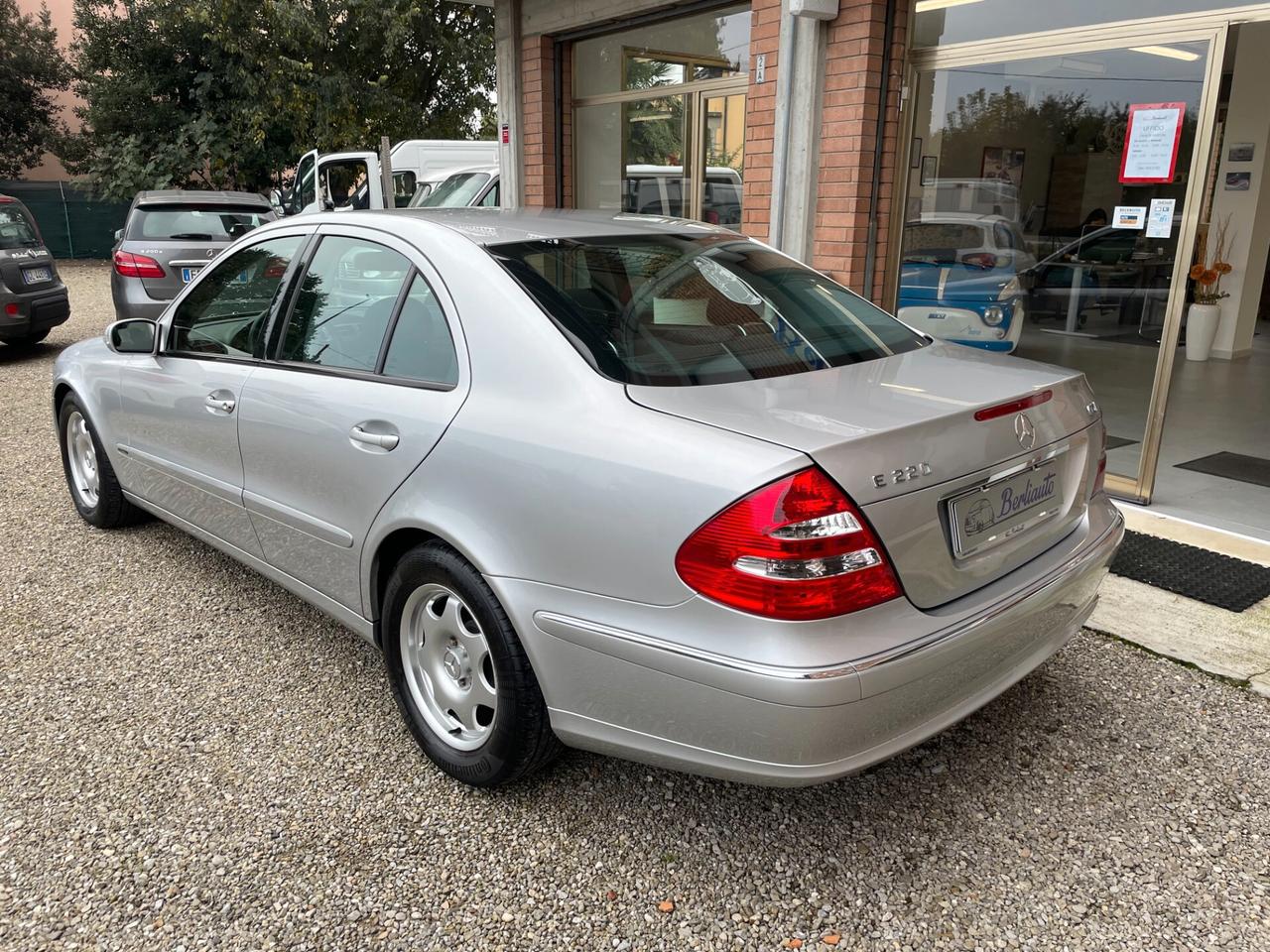 Mercedes-benz E 220 E 220 CDI cat Classic